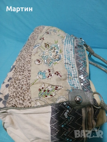 Индийска чанта, снимка 2 - Чанти - 53661091