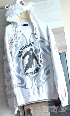 Два ,оригинални суитчъра, снимка 4 - Суичъри - 53573958