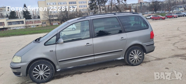 VW Sharan 1.9 TDI (116 к.с.) – Автоматик, 7 местен, Фейслифт (2004 г.), снимка 6 - Автомобили и джипове - 53599856