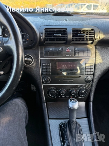 Mercedes c180 kompressor, снимка 12 - Автомобили и джипове - 52179547
