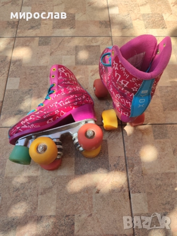Детски ролери за момиче номер 32-34, снимка 3 - Ролери, кънки - 51709327