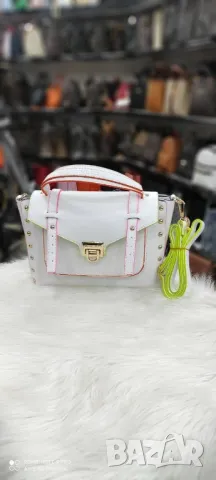 чанти michael kors , снимка 16 - Чанти - 49007891