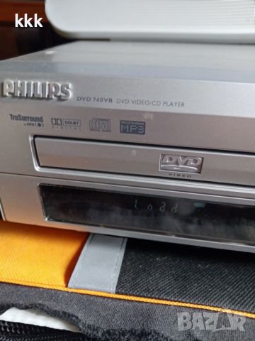 Philips VHS  DVD 740VR, снимка 2 - Плейъри, домашно кино, прожектори - 45819407