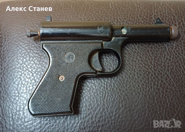 стар въздушен пистолет, снимка 1 - Антикварни и старинни предмети - 46245962