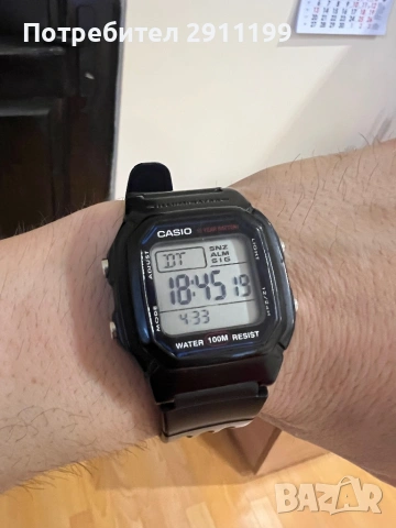 Часовник Casio 