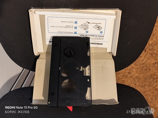 👉Адаптер видеикасети VHS-C, снимка 3 - Ресийвъри, усилватели, смесителни пултове - 53244958