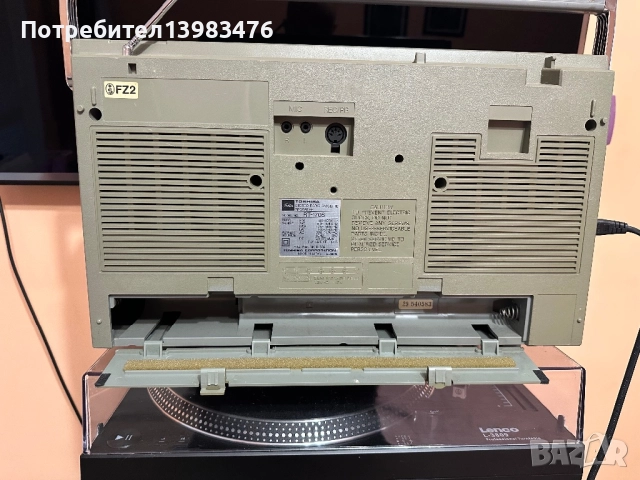 Реверсен радио касетофон Toshiba RT-170S, снимка 5 - Радиокасетофони, транзистори - 51988615