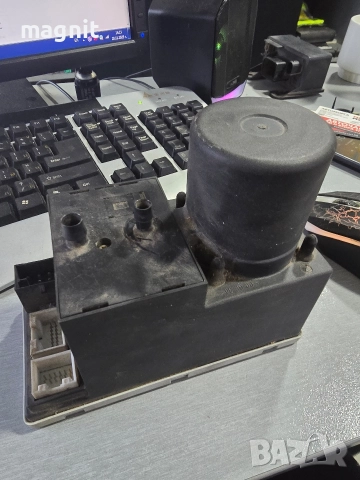 8D0862257B Вакуум помпа централно заключване за AUDI A3 8L1 1.8 T