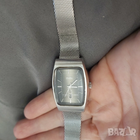 Продавам дамски часовник"Seiko"automatic, снимка 4 - Дамски - 52929215