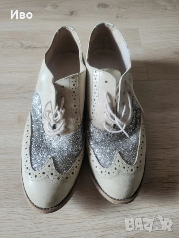 3бр. Женски обувки (двата черни чифта са 40 размер,белите- корни са 39 размер), снимка 11 - Други - 52708226