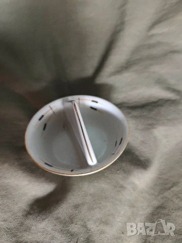 Продавам стара порцеланова солница, снимка 6 - Други - 53839223