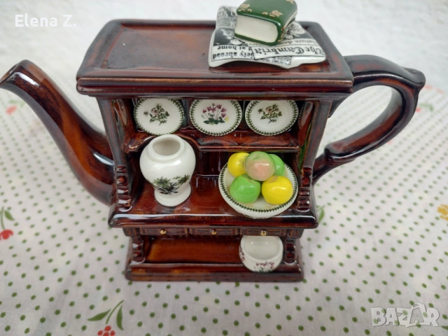 Разкошен малък чайник на Cardew и Portmeirion - шкаф за чинии, снимка 3 - Декорация за дома - 54003308