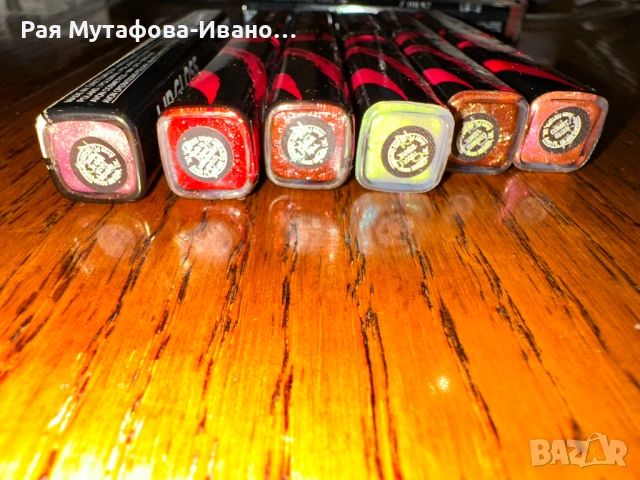 Гланц за устни Ultra Colour, снимка 2 - Декоративна козметика - 53991148