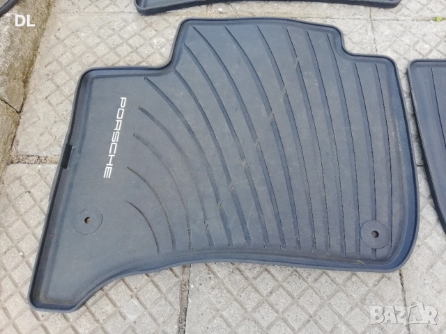 Гумени оригинални стелки за Porsche Cayenne II 958 2010-2017г. Порше Кайен 2ра генерация , снимка 2 - Аксесоари и консумативи - 51722192