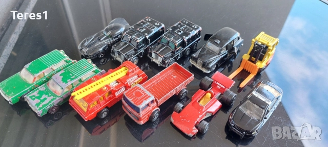 Мачбокс метални колички 10бр + 1 Хотуилс подарък