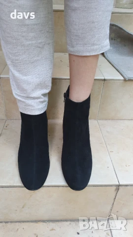 Боти - естествен велур - като нови, снимка 9 - Дамски боти - 50490318