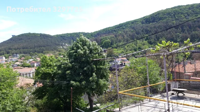 град ШУМЕН 🏚ДВУЕТАЖНА ТУХЛЕНА КЪЩА 🏠КВАРТАЛ:55А ПЛОЩ ЗЕМЯ 574кв.м. ЗАСТРОЕНА ПЛОЩ103.00кв.м., снимка 9 - Къщи - 49258949