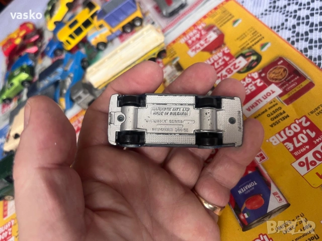 Български Мачбокс Мерцедес 300SE, снимка 6 - Колекции - 53364943