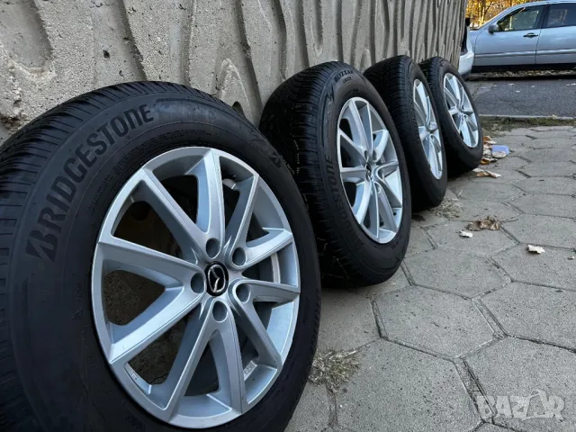 Зимни гуми BRIDGESTONE blizzak lm005 225/65/r17 dot-3622, снимка 1 - Гуми и джанти - 47979187