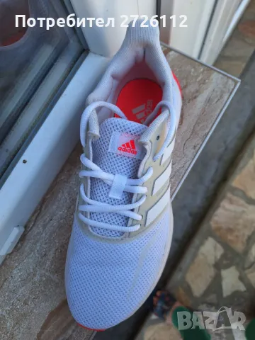 Маратонки дамски адидас , снимка 2 - Маратонки - 50198526