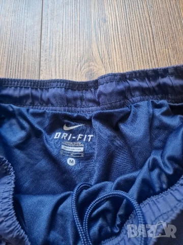Страхотни мъжки  къси шорти NIKE  размер M  , снимка 4 - Къси панталони - 51047526
