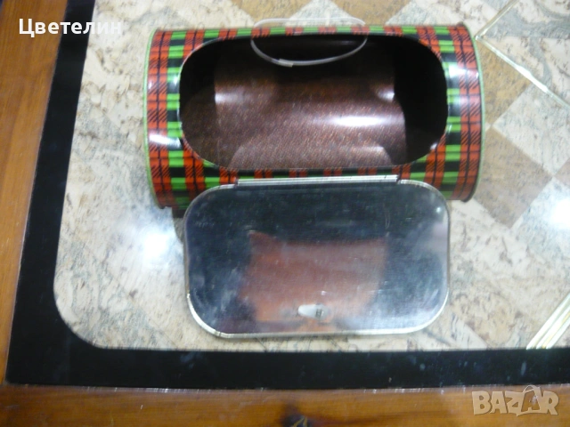 Стари, детски метални чантички Пипи - за колекция, снимка 8 - Колекции - 36901527