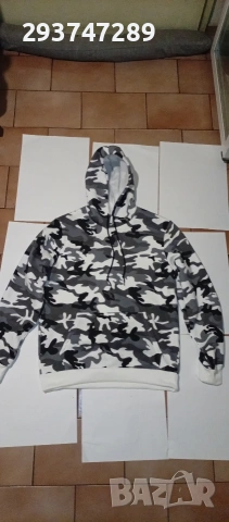 Камуфлажен екип 50евро.Parkar Plein Екип 80евро.Блузи 25евро. Елек 50евро., снимка 4 - Спортни дрехи, екипи - 53956483