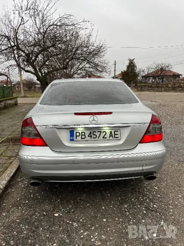 Mercedes-Benz E320CDI, снимка 5 - Автомобили и джипове - 47988496