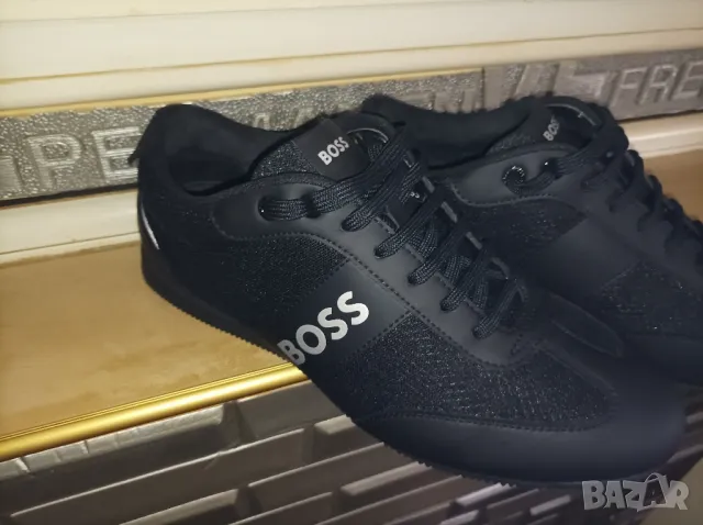 Hugo Boss маратонки - сникърси original 41 , 42 номер , снимка 2 - Маратонки - 47578629