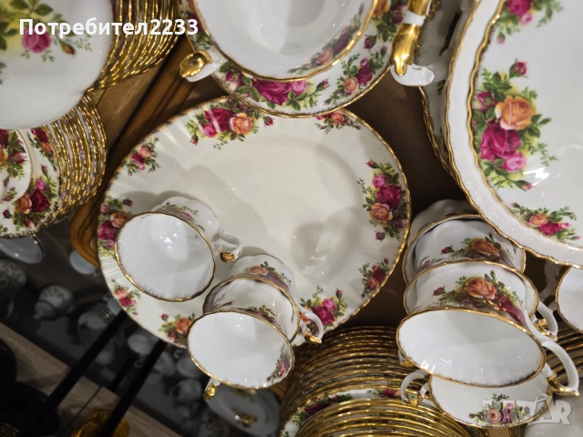 Royal Albert – Old Country Roses!  140 части • 24K позлата • Англия!  Цена: 4200 лв  Уникално голям , снимка 15 - Сервизи - 52433260