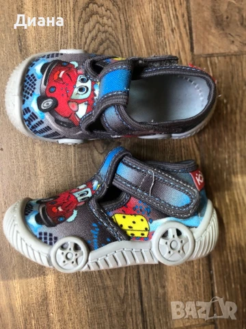 Обувки за прохождане 20-21 номер, снимка 4 - Детски пантофи - 51179412