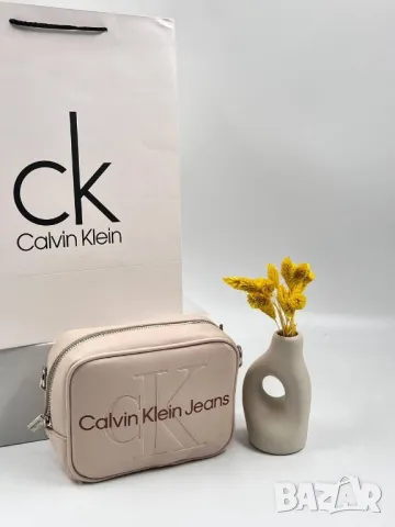 чанти Calvin Klein jeans , снимка 1 - Чанти - 47387021