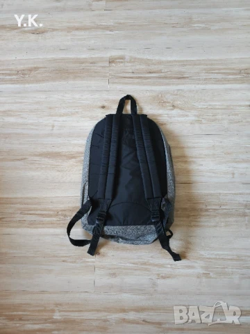 Оригинална раница Eastpak, снимка 3 - Раници - 51245326