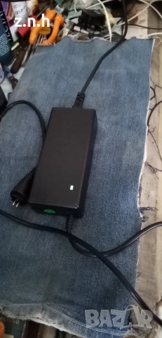 Зарядно за електрически велосипед Stella, снимка 8 - Велосипеди - 53884539