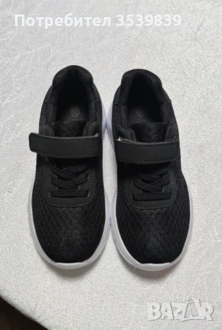 Детски маратонки НОВИ, олекотени 2 броя, снимка 3 - Детски маратонки - 50603912