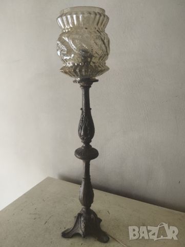 Стара настолна лампа, снимка 1 - Настолни лампи - 45742814