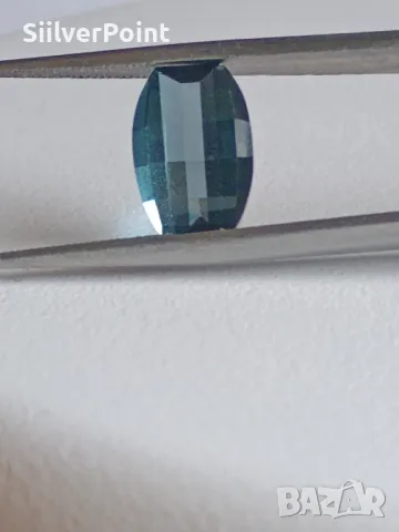 Топаз Лондон блу pixel cut, снимка 2 - Други - 49719600