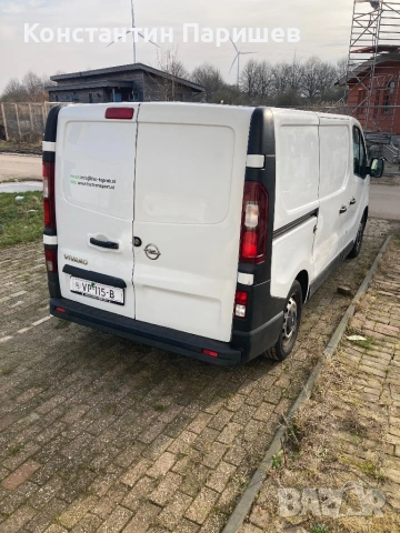 Товарен бус Opel Vivaro 1.6cdi 90 коня, снимка 5 - Бусове и автобуси - 54024004