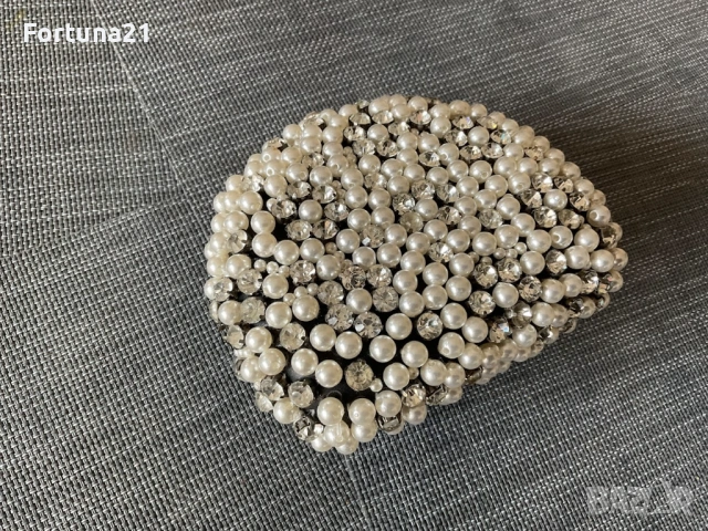 Дамска чанта - като нова