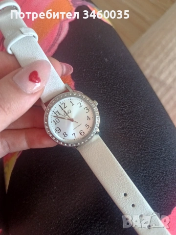Дамски часовник , снимка 3 - Дамски - 54219959