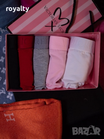 💞 Victoria’s Secret Дамски Комплект Бельо