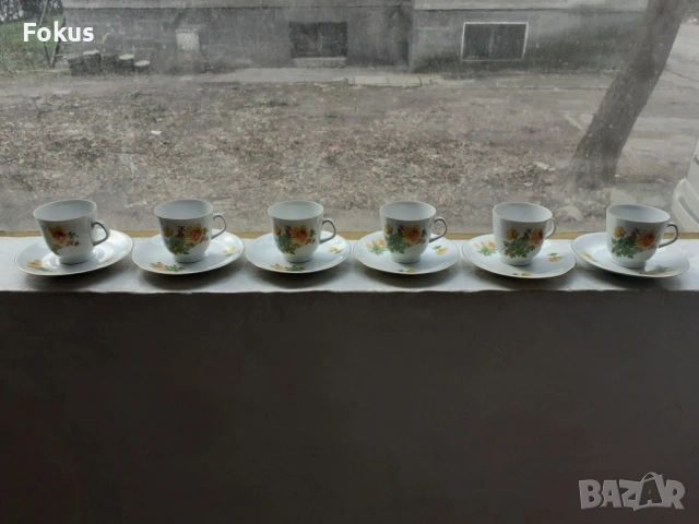 Немски порцелан Bavaria маркировка сервиз за чай 12 части