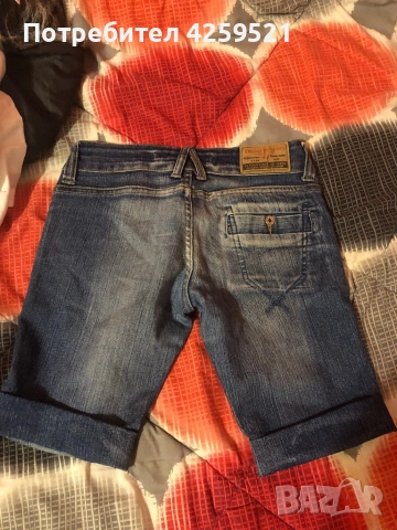 Дамски къси паналонки на Disel, снимка 3 - Къси панталони и бермуди - 52485913