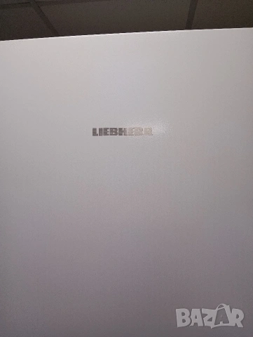 Комбиниран хладилник с фризер Liebherr два метра с две години гаранция!, снимка 2 - Хладилници - 53226748