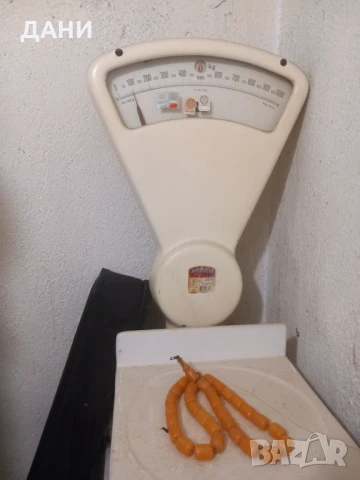 Оригинална, изключително стара кехлибарена броеница, 100 % истински кехлибар,над 120одини, снимка 4 - Други ценни предмети - 49889039