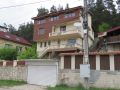 Къща в Самоков, разделена на 4 отделни апартамента/ реф.№ 1000-342, снимка 1 - Къщи - 44957726