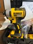 DeWalt комплект с две батерии и зарядно, снимка 2