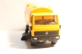 1/55 ?? SIKU MERCEDES BENZ КАМИОН ИГРАЧКА КОЛИЧКА МОДЕЛ КОМУНАЛНИ ДЕЙНОСТИ, снимка 3