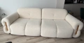 Елегантен и изключително удобен диван с основа от опушен масив, като нов, снимка 2