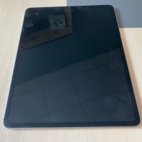 Продавам Apple iPad Pro 12.9 (2022) 128/8GB, снимка 2 - Таблети - 45555684